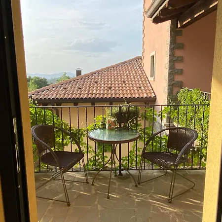 Podere Caselina 住宿加早餐酒店 Camugnano