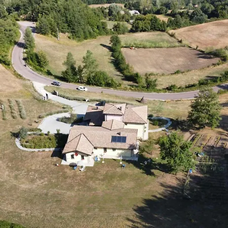 Podere Caselina 3*